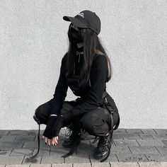 techwear darkwear warcore cargopants barbie cap poses Warcore Aesthetic, Corpse Husband, Aesthetic Poses, Cyberpunk Fashion, Pose References, Body Reference Poses