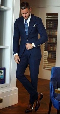 Men Suits Blue, Ținute Business Casual, A Man In A Suit, Man In A Suit, Blue Suit Men, Blue Suit Wedding, Lawyer Outfit, Suits Men Business