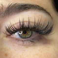 Eyelashes Hybrid, Holiday Lashes, Eyelashes Ideas, Lashes Extensions