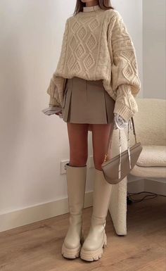 Stile Hijab, Winter Fashion Outfits Casual, White Boots, Thanksgiving Outfit, Mode Inspo