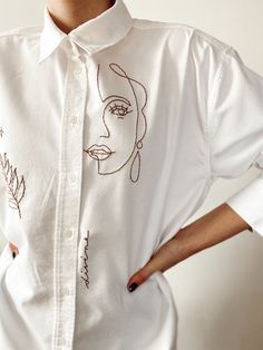 Handmade and handembroidered white shirt Embroidery On Linen Shirt, White Shirt Embroidery Ideas, Hand Embroidery Business, Embroideries Designs, Embroidery On Shirt, Casual Wedding Suit, Unique Hand Embroidery, Diy Embroidery Shirt