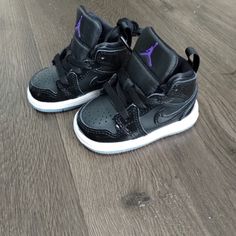 Brand New No Original Box Size 3c Toddler Baby Brand Nike Air Jordan Model Jordan 1 Space Jam Style # Dv1338-004 Tenis Nike Jordan, Baby Jordan Shoes, Pink Basketball Shoes, Nike Kids Shoes, Baby Jordans, Nike Air Jordan Shoes, Baby Nike, White Nike Shoes