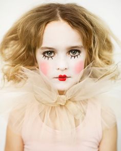 Circus Inspired Outfit, Circus Costumes Women, Karneval Diy, Harlequin Costume, Circus Makeup, Mime Makeup, Clown Halloween, Hallowen Costume, Circus Costume