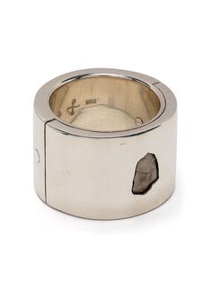 Antique-effect gold-tone sterling silver Sistema ring from Parts of Four featuring chunky band and diamond accents. Silver Jewelry Ideas, Avant Garde Streetwear, Chunky Silver Rings, Red Wing Boots, Silver Jewelry Handmade, Menswear Fashion, Rough Diamond, Fine Rings, Gold Diamond Rings