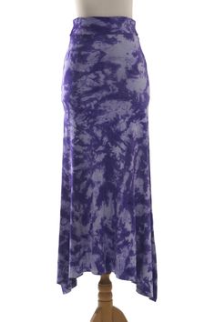 Flowing and carefree this purple and white tie-dyed rayon blend skirt with a comfortable fold-over elastic waistband will pair perfectly with a casual top. The skirt is handmade by Tomomi in Bali. Fitted Purple Maxi Skirt For Summer, Casual Fitted Tie Dye Skirt, Casual Purple Relaxed Maxi Skirt, Casual Purple Maxi Skirt For Beach, Jersey Maxi Skirt, Plus Size Gothic, Skirt Ideas, Rayon Skirt, Diy Skirt