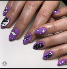 Cat Nail Ideas, Pastel Goth Nails, Trippy Nails, Beautiful Fall Nails, Nails For 2023, Cat Nail Designs, Nail Designs Halloween, Glass Nails Art, Horror Nails