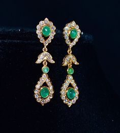 CERTIFIED natural untreated 6.71CTS VS F G diamond cabochon emerald 18k solid gold cocktail dangle c Luxury 22k Gold Earrings For Formal Occasions, Gold Chandelier Earrings With 17 Diamonds, 22k Gold Gemstone Earrings For Formal Occasions, 22k Gold Fine Jewelry Earrings For Formal Occasions, 22k Gold Earrings For Formal Occasions, Traditional Green Diamond Earrings For Formal Events, Traditional Green Diamond Earrings For Formal Occasions, 22k Gold Earrings For Formal Wear, Elegant Yellow Gold Hallmarked Danglers