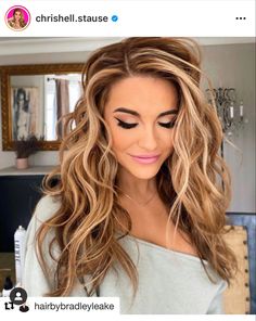 Chriselle Selling Sunset, Chrishell Stause Hair, Monday Hair, Exit Interview, Chrishell Stause, Fall Blonde Hair Color, Fall Blonde Hair, Fashion Outfits Dresses, Fall Blonde