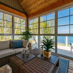 Sunspace Sunrooms | WeatherMaster© Windows & Doors Three Season Room Furniture, Three Seasons Room, Custom Porch, Screened Porch Designs, 4 Season Room, Four Seasons Room