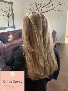 Layered Long Hair With Highlights, Highlights Layers Brown Hair, Light Strands Hair, Blond Highlights Layered Hair, Blonde Highlights On Blonde Hair Layers, Blond Highlights On Brown Hair Layers, Natural Blonde Hair Highlights, Half Head Highlights Blonde Long Hair, Natural Blonde Looking Hair