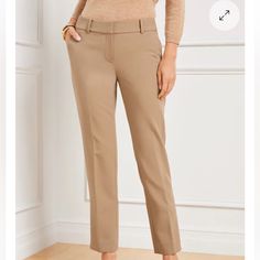 2 Pockets In The Front And 2 In The Back Tan Dress Pants, Pant Trousers Women, Black Linen Pants, Casual Basics, Casual Slacks, Ankle Dress, Tan Dress, Ankle Dress Pants, Wide Leg Crop Pants