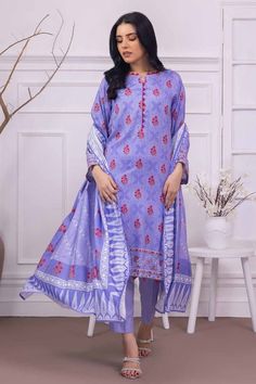 Gulahmed Printed Linen with Printed Linen WNS-32231 A Winter Collection Vol 3 Original brand suit fabric and photography lite diffrance in actual print. Ladies Clothing, Shalwar Kameez, Suit Fabric, Pakistani Outfits, Printed Linen, Best Brand, Winter Collection, Clothing Brand, Online Shopping