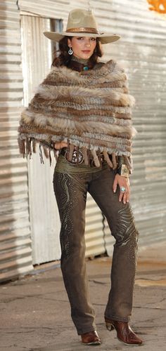 WESTERN CHIC French Cowboy, American Cowgirl, Equestrian Outfit, Wilde Westen, Pashmina Wrap, Country Fashion, Cowgirl Chic