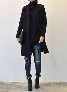 Latest Winter Fashion, Minimalist Moda, Mode Casual, Looks Street Style, Winter Mode, Looks Style, Street Styles