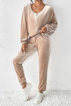 Features: Basic style Number of pieces: Two-piece Stretch: Slightly stretchy Material composition: 95% polyester, 5% elastane Care instructions: Machine wash cold. Tumble dry low. Imported Product measurements: S: top length 24.8 in, bust 41.5 in, waist 26.5 in, hip 37.4 in, sleeve length 25.2 in, bottom length 50 inM: top length 25.4 in, bust 43.9 in, waist 28.5 in, hip 39.8 in, sleeve length 25.7 in, bottom length 50.5 inL: top length 25.9 in, bust 46.2 in, waist 30.4 in, hip 42.1 in, sleeve length 26.2 in, bottom length 51.3 inXL: top length 26.4 in, bust 49.3 in, waist 33.2 in, hip 45.2 in, sleeve length 26.9 in, bottom length 52.1 in Velure Sweat Suite Womans Medium Large, Luxury Full-length Women's Sets, Plush Outfit, Velvet Two Piece Set, Velvet Joggers, Zip Up Top, Korean Casual, Top And Pants Set, Jogger Set