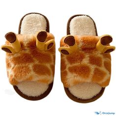 OrcaJump - Giraffe-Inspired Slippers Available in 3 Sizes Slippers