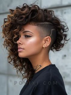 Short Bob with Undercut 2024: 32 Hairstyles for Straight or Curly Hair with Shaved Sides and Bangs Curled Bob With Bangs, Undercut Curly Hair Woman, Curly Bob With Undercut, Curly Mohawk Hairstyles For Women, Hair With Shaved Sides, Bob With Undercut, Short Bob With Undercut, Straight Or Curly Hair, Curly Mohawk Hairstyles