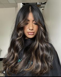 Subtle Highlights For Dark Hair Money Pieces, Caramel Money Piece On Black Hair, Money Piece Hair Subtle, Subtle Money Pieces On Dark Hair, Black Caramel Hair, Dark Brown With Money Piece, Curly Money Piece, Dark To Light Hair, Partial Balayage