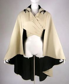 American Duchess, Cashmere Cape, Trend Fashion, Historical Clothing, Hippie Chic, Mode Vintage