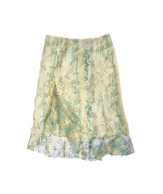 Condition  Size M Waist 39 cm Hips 50 cm Total Length 63 cm 47% Polyamid 33% Poliester 20% Viscosa Silk Bottoms With Ruffles For Spring, Casual Silk Skirt For Spring, Spring Silk Mini Skirt, Green Silk Bottoms For Spring, Casual Silk Lined Skirt, Spring Casual Silk Skirt, Spring Silk Skirted Skirt, Spring Silk Skirt With Lined Detail, Summer Silk Mini Skirt