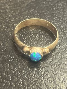 Inlay ring one stone opal Size 10 Rings, Einstein, Band Rings, Jewelry Rings, Opal, Etsy Accessories, Ring Size, Accessory Gift, Gift Card