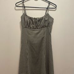 Gingham Dress Brand New Size Small Spring Black Plaid Mini Dress, Spring Black Plaid Mini Length Dress, Black Plaid Mini Dress For Spring, Black Mini Length Plaid Dress For Spring, Black Plaid Mini Dress For Summer, Black Plaid Spring Picnic Dress, Black Plaid Dress For Spring Picnic, Sleeveless Black Plaid Dress For Spring, Plaid Mini Dress For Spring Date Night