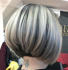 Hairstyle With Curtain Bangs, Wispy Curtain Fringe, Bangs For Women Over 50, Bob With Curtain Bangs, Floral Hairband, Angled Bob Haircuts, Thick Hair Cuts