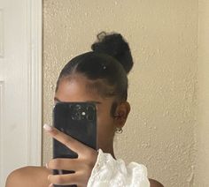 Natural Back Hairstyles, Circle Head Hairstyle, Slick Hair Black Women, Pretty Bun Hairstyles For Black Women, Blk Hairstyles Natural Hair, Sleek Curly Hairstyles Black Women, Blown Out Ponytail Natural Hair, Natural Hair Styles For Black Women Slick Back, Cute Bun Black Women