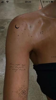 letras
planetas 
Estrellas 
tatuajes Elegant Tattoos, Feminine Tattoos