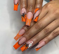 Cute Halloween Nail Designs Short, Short Square Halloween Nails Acrylic, Medium Length Halloween Nails, Medium Halloween Nails, October Nails 2023, Orange Halloween Nail Designs, Pumpkin Acrylic Nails, Pumpkin Nails Acrylic, Halloween Nail Inspiration