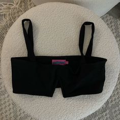 Edikted Black V Crop Top - Small Brand New Condition! Trendy Black Crop Top For Streetwear, Chic Black Crop Top For Streetwear, Trendy Black Crop Top For Day Out, Black Cotton Crop Top For Day Out, Small Crop Tops, Black Crop Top, Pretty Clothes, Black Crop, Black Crop Tops