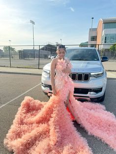 Pretty Homecoming Dresses, Orange Prom Dresses, Prom Photoshoot, Prom Dress Inspo, Prom Inspiration, Sparkly Prom Dresses, African Prom Dresses, Gorgeous Prom Dresses, Prom Girl Dresses