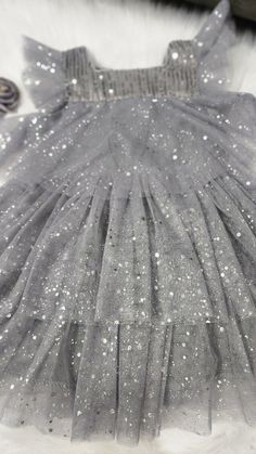 Gray Toddler Girl Dress,  Birthday Dress for the princess,  Party Dress Tutu Gown with Headband. Holiday Princess Tutu Dress For Dress-up, Princess Holiday Dress For Wedding Party Season, Princess Style Holiday Dress For Wedding Party Season, Princess Style Wedding Holiday Dress For Party Season, Princess Style Wedding Dress For Party Season, Spring Prom Princess Dress, Silver Tulle Party Dress, Princess Style Tulle Holiday Party Dress, Princess Style Holiday Pageant Dress