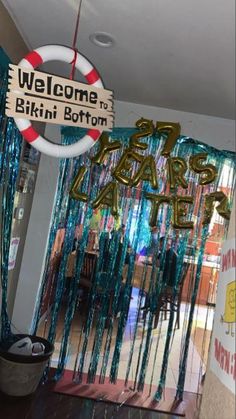 Party Decoration Ideas for a Spongebob Theme Birthday Party. Blue Foil Fringe Curtain prefect for a backdrop #amazon #affiliatelink #iearncommission 25th Birthday Ideas For Him, Spongebob Squarepants Party, Tinsel Backdrop, Under The Sea Party Decorations, Sea Party Decorations, Spongebob Theme, Foil Fringe Curtain, Ocean Backdrop