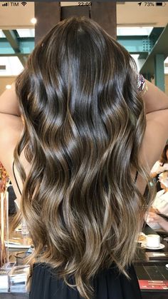 Redken Hair Color, Brown Hair Shades, Brown Hair Inspo, Brunette Hair With Highlights, Hair Flow, Hair Tips Video, Light Hair Color