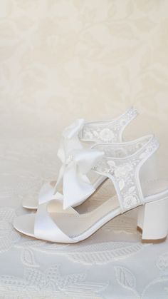 Summer Lace Wedding Shoes With Low Heel, White Lace Heels For Summer, Lace High Heel Sandals For Summer, Summer Lace Heels With Block Heel, Summer Lace Block Heel Heels, Elegant Low Heel Wedding Shoes With Lace Trim, Elegant Heels With Lace Trim And Round Toe, White Lace Party Sandals, Formal Open Toe Lace Sandals