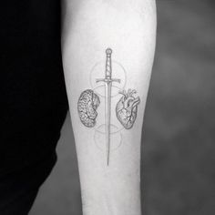 Duality Tattoo Ideas, Duality Tattoo, Jay Alvarez, Tatuaje Trash Polka, Science Tattoos, Brain Tattoo, Medical Tattoo, K Tattoo, Kunst Tattoos