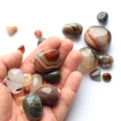 Banded Agate Meaning, Agate Meaning, Places In The World, Banded Agate, Stones And Crystals, Agate, Meant To Be, Benefits, Healing