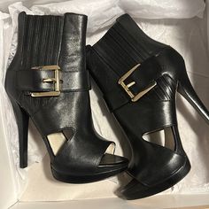 New Never Worn Size 6 1/2 With Original Box Elegant Closed Toe Booties With Buckle Closure, Formal Open Toe Platform Boots, Designer Open Toe Boots With Reinforced Heel, Michael Kors Slides, Quilted Boots, Michael Kors Flats, White Leather Sandals, Michael Kors Sandals, Wedge Loafers