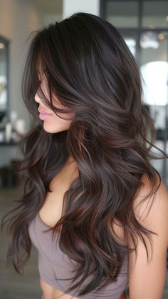 Dark Chocolate Brown Hair With Highlights, Chocolate Highlights On Dark Hair, Rich Dark Chocolate Brown Hair, Warm Chocolate Brown Hair, Chocolate Brown Hair Ideas, Dark Hair Hairstyles, Brown Hair Dark Skin, Rich Chocolate Brown Hair, Dark Balayage