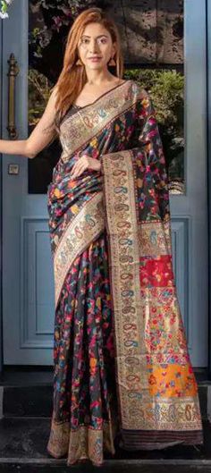 Multicolor color Saree in Art Silk fabric with Weaving, Zari work Kashmiri Saree, Black Pashmina, Fashion Show Dresses, Silk Sarees Online Shopping, Silk Weaving, Chanderi Silk Saree, Black Saree, Indian Gowns, Art Silk Sarees