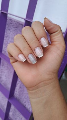 inspiração de unhas para ano novo. #unhascurtas #unhasdecoradasamão #unhas #anonovo Soft Gel, Manicure E Pedicure, Manicure And Pedicure, Manicure, Nails, Pins, Beauty