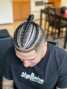 PoliciesI am home basedand located on the Northeast side of San AntonioText ONLY to schedule (210317-8170A $20 non-refundable deposit that goes towards the appointment is required Apple Pay o… Mens Braids With Fade, Simple Braids For Men, Braids For Men Cornrows Style, High Top Braids Men, Guys Braids Men Hairstyles, Braid Styles For Men With Fade, Men Cornrows Design, Male Braid Styles, Braids For Guys