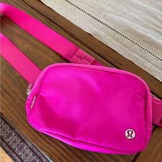 Lulu Belt Bag Never Used And Ready For You! Grab It Up! Lulu Belt Bag, Lululemon Belt Bag, Cow House, Moo Cow, Lululemon Bags, Pink Uggs, Cute Christmas Gifts, Cute Preppy Outfits, Pretty Bags