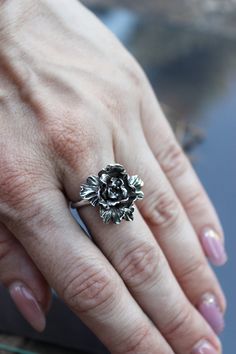 Exquisite peony silver ring. The size of the Peony ring 7.5 USA. 6,2 g. In the language of flowers, the peony carries the symbolic meaning of romance, compassion, good luck, prosperity, a happy marriage, and even bashfulness. In their native China, peonies are often referred to as the "queen of flowers" and are the official state flower of Indiana. Elegant Sterling Silver Rose Design Flower Ring, Elegant Rose Sterling Silver Flower Ring, Elegant Rose Flower Ring In Sterling Silver, Rose Flower Sterling Silver Wedding Ring, Rose Flower Ring In Sterling Silver For Wedding, Rose Color Sterling Silver Flower Ring For Wedding, Sterling Silver Rose Flower Ring For Wedding, Elegant Sterling Silver Flower Ring With Birth Flower, Silver Flower-shaped Rings With Rose Design