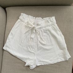 Women’s Paperbag Shorts Never Worn White Paperbag Shorts Very Cuuute!! Paperbag Shorts, Shorts Women, Pink Lily, Pink Ladies, High Waist, Color White, Lily, High Waisted, Womens Shorts