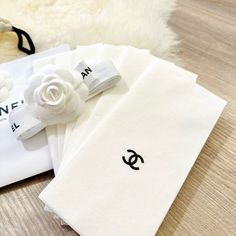 *Brand New Never Used *Only At 31 Rue Cambon, Paris *Measurements: 39.5cm X 41cm *Each Piece Of Napkin Is Sold At $20. For Purchases Of 3 Or More, I’ll Gift You A Camellia + Chanel Ribbons (As Shown In Pic 2). Ribbons, Camellias And Chanel Paper Bags Could Also Be Purchased Through A Separate Listing *Rare Pieces - Calling All The Chanel Fans!! Chanel Party Bags, Chanel Inspired Favors, Chanel Towels, Chanel Towel Set, Chanel Luxury Towels Sets, Chanel Black And White, Crafts To Sell, Paper Bag, Chanel Classic