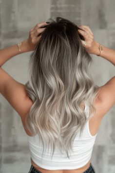 40+ Chic Silver Highlights and Gray Blending Ideas for Dark Hair - Flo's Blog Brown Hair With Silver Highlights, Hiding In The Shadows, Gray Blending, Grey Blending, Silver Ombre Hair, Natural Dark Hair, Ideas For Dark Hair, Blue Hair Highlights, Natural Brown Hair