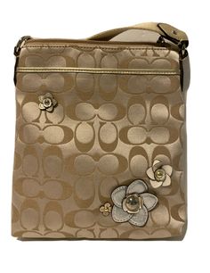 Coach Signature Canvas Swingpack Crossbody Gold Trim Leather Daisy Flower Bag. Signature jacquard Metallic Daisy Flowers appliqué Measurements Approximately 8" (L) x 9" (H) x 1.5" (W) Front and back slip pocket Zip top closure, fabric lining, Adjustable longer strap 100% Authentic Coach Brand Product Smoke and Pet Free Environment Coach Cream Bag As Gift, Coach Crossbody Shoulder Bag Gift, Coach Cream Bag Perfect For Gifts, Coach Crossbody Shoulder Bag For Gift, Coach Cream Bag For Gift, Cream Coach Bag As Gift, Coach Satchel Shoulder Bag Gift, Flower Bag, Daisy Flowers