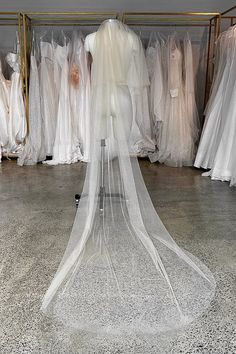 Wedding Veil Magic Nude Two-Tier Chapel 98 - Olivia Bottega Glittery Veil, Wedding Veils Long, Long Lace Veil, Short Veils Bridal, Unique Dress Design, All Hair Styles, Olivia Bottega, Tulle Wedding Veil, Cathedral Length Veil